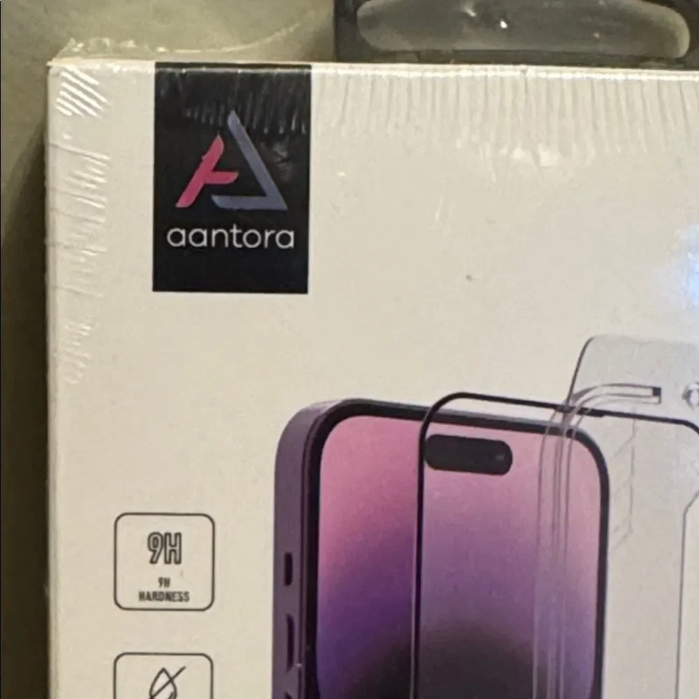 Premium Tempered Glass Screen Protector 2 Pack for iPhone 15 NWT